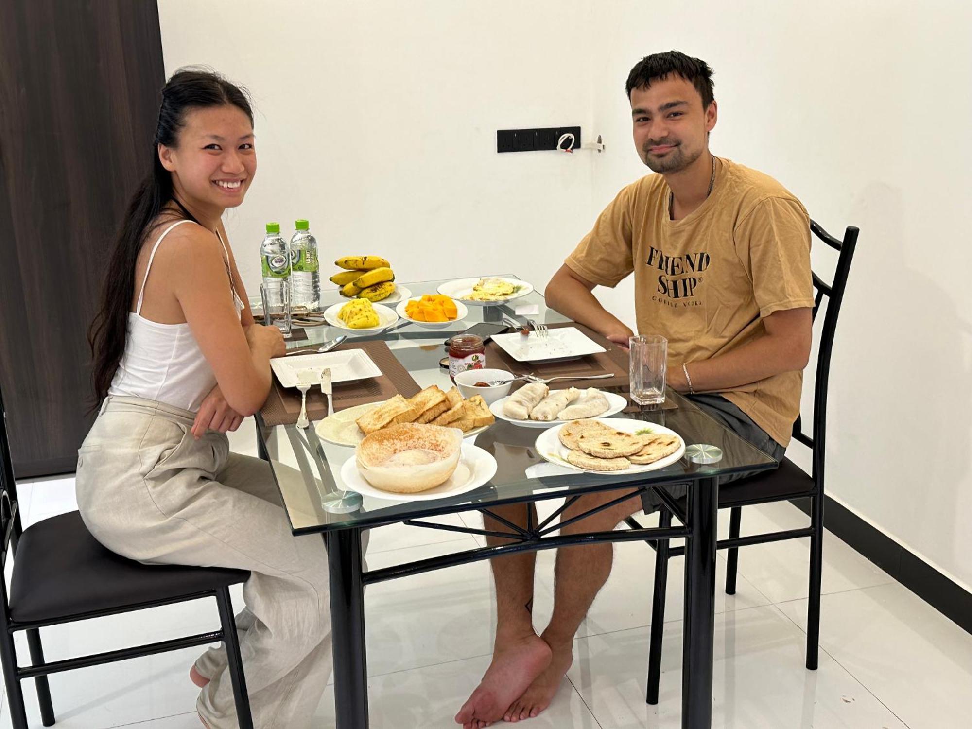 Emerald Home Stay อนุราธปุระ ภายนอก รูปภาพ