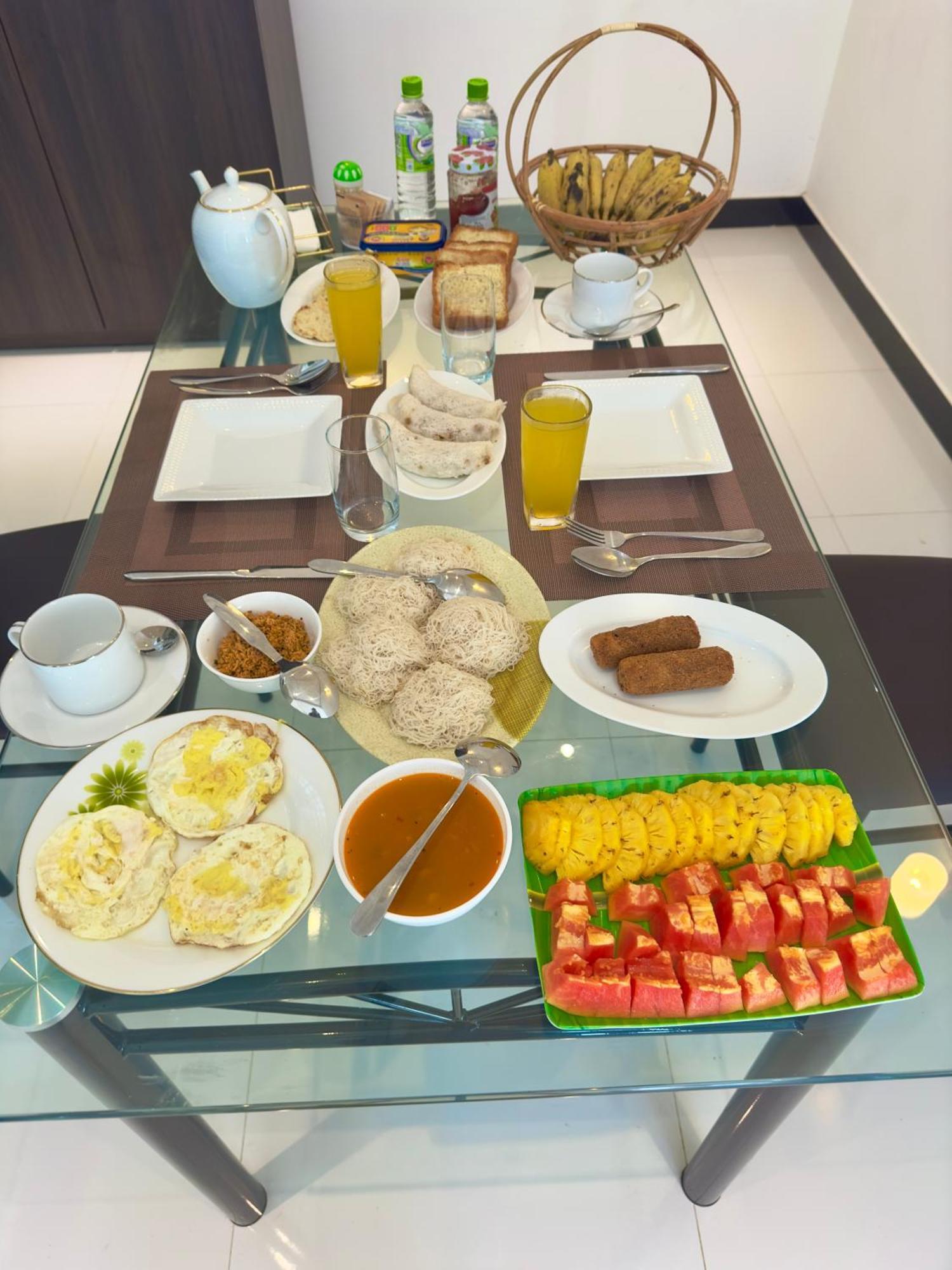 Emerald Home Stay อนุราธปุระ ภายนอก รูปภาพ